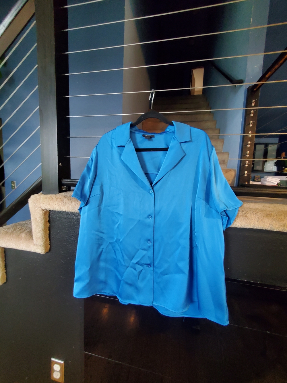 Halogen Short-Sleeve Button-Down Shirt in Bright Blue